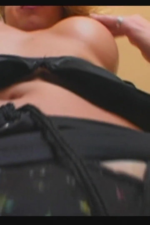 Ladyboy želi da se jebe