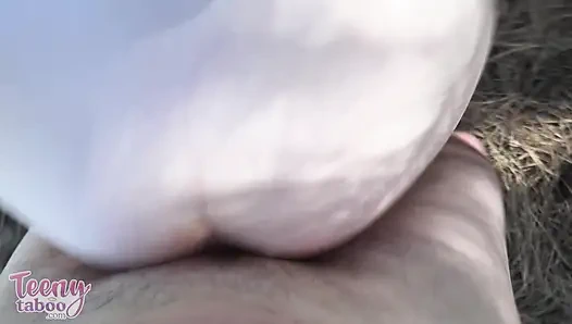 Celestina in der Natur besamt