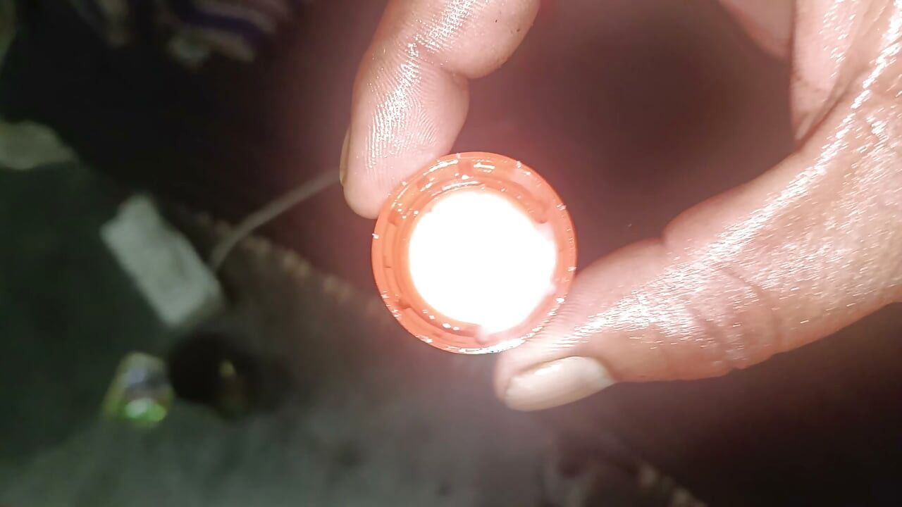 Malish kar de kar de Apne land ka Mal nikal Diya aur usko Pi Gaya