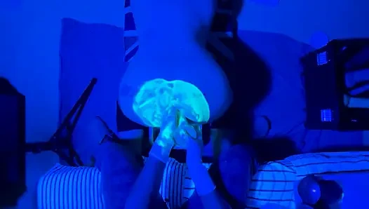 Uv fisting