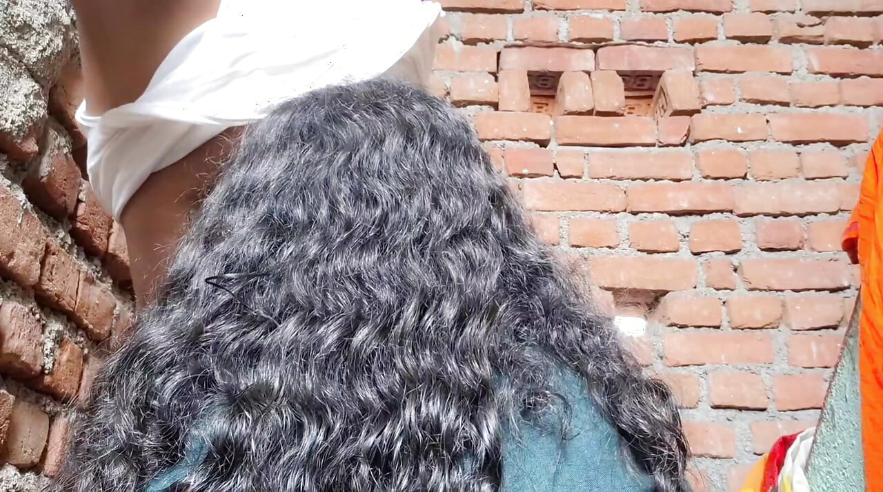 Hot Indian Wife Gets Rough Fuck