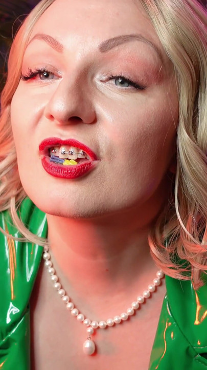 Devour Giantess Fetish Video