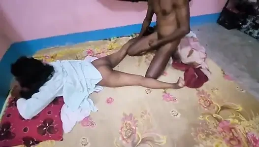 Aku adalah wanita Bangladesh, jadi aku sering