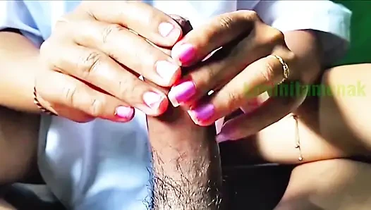 The girl fucked her boyfriend after school