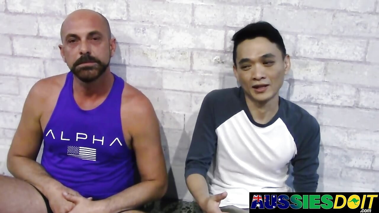 Australian Pablo Eats Ass Then Anal Fucks His Bottom Lawrence