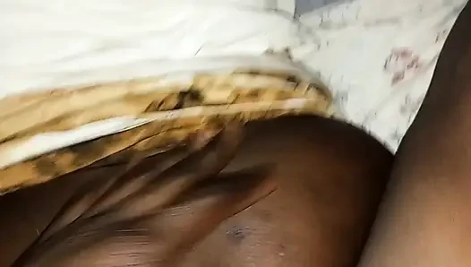 Gecenin sesi eşliğinde.