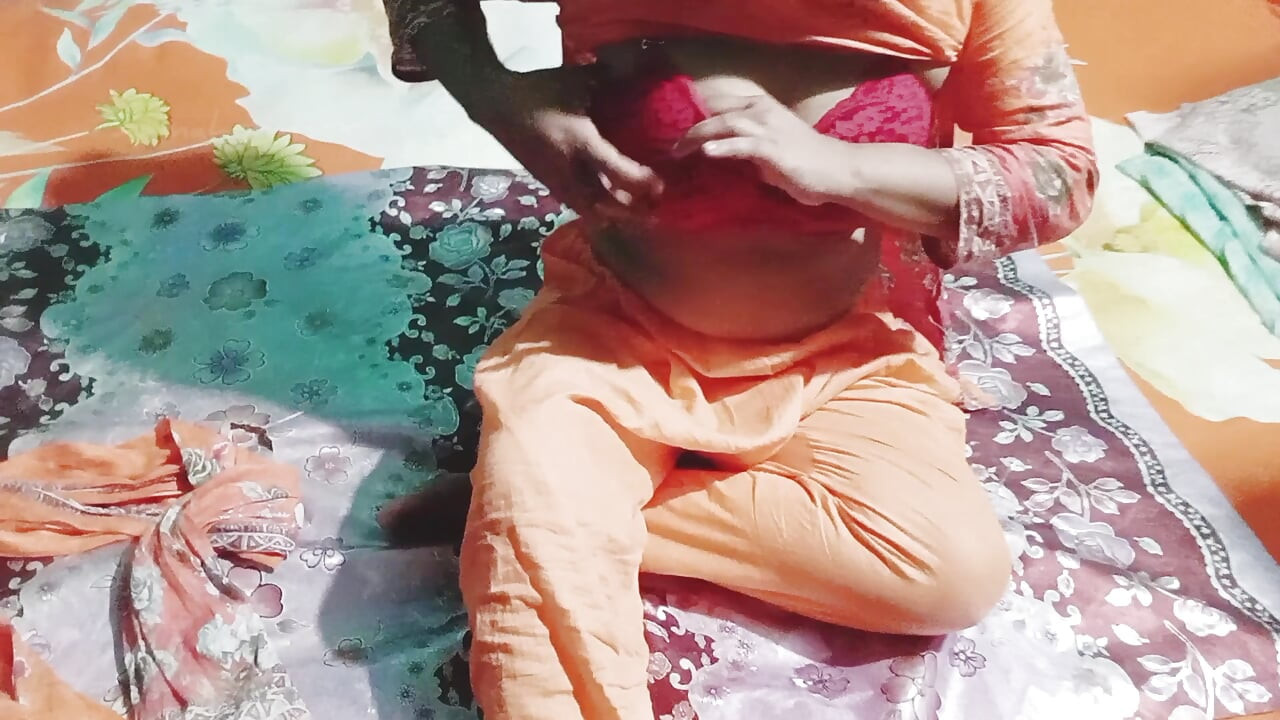Desi indisches bhabhi und dienerin sexvideo
