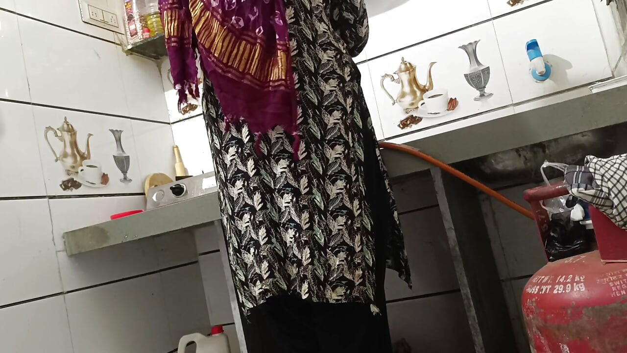 Desi bhabhi gharelu India Uttar Pradesh