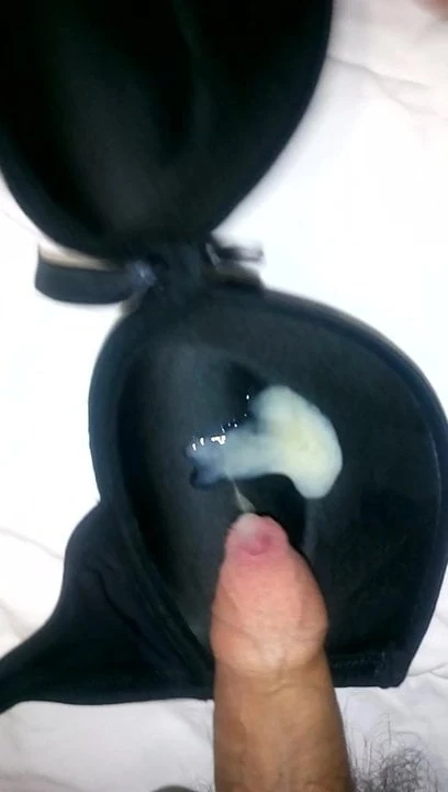 cum bra