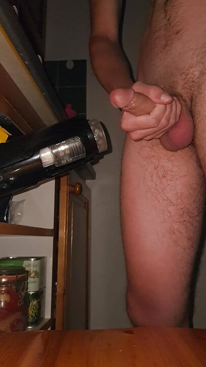 I'm trying my toy for the first time (so hot and wet cook)