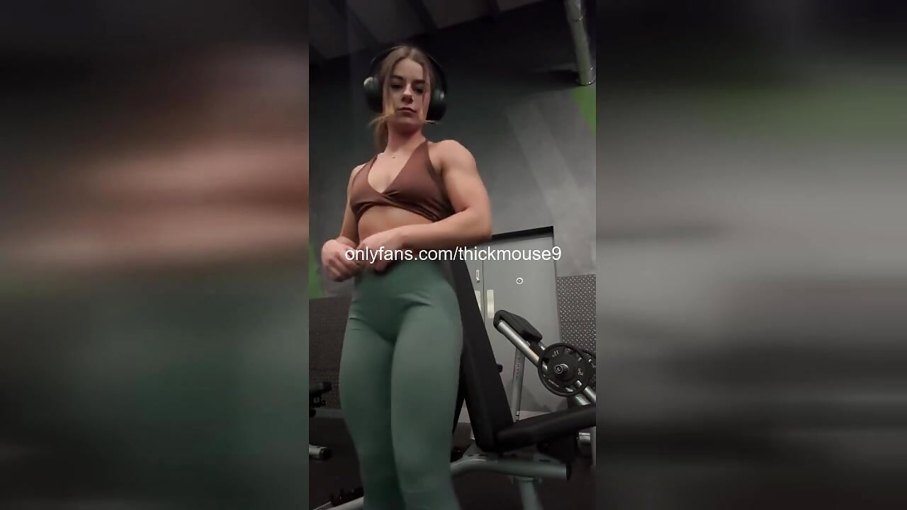 18yo Stepsister Caught Masturbating on TikTok Live - Fucked Hard