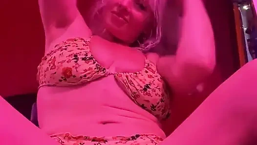 5-минутная тренировка попки и бикини