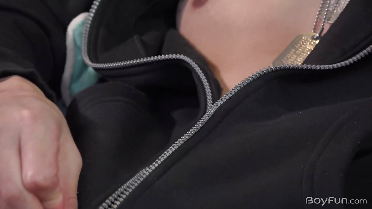 Érett fiatal ménes