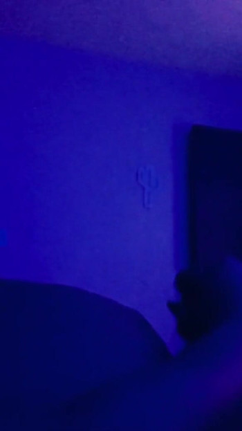 Spektakularan trenutak iz filma "Pojedi svu kremu kad ga upucam"