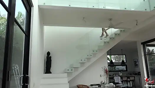 754 Menggeser kontolmu yang berdenyut