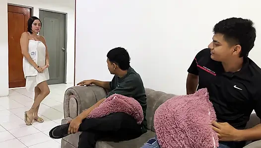 I Fuck My Best Friend's Fiancée Behind Her Back, She Ends up in Real Homemade Sex with All Her Cum in Her Rich Pussy.