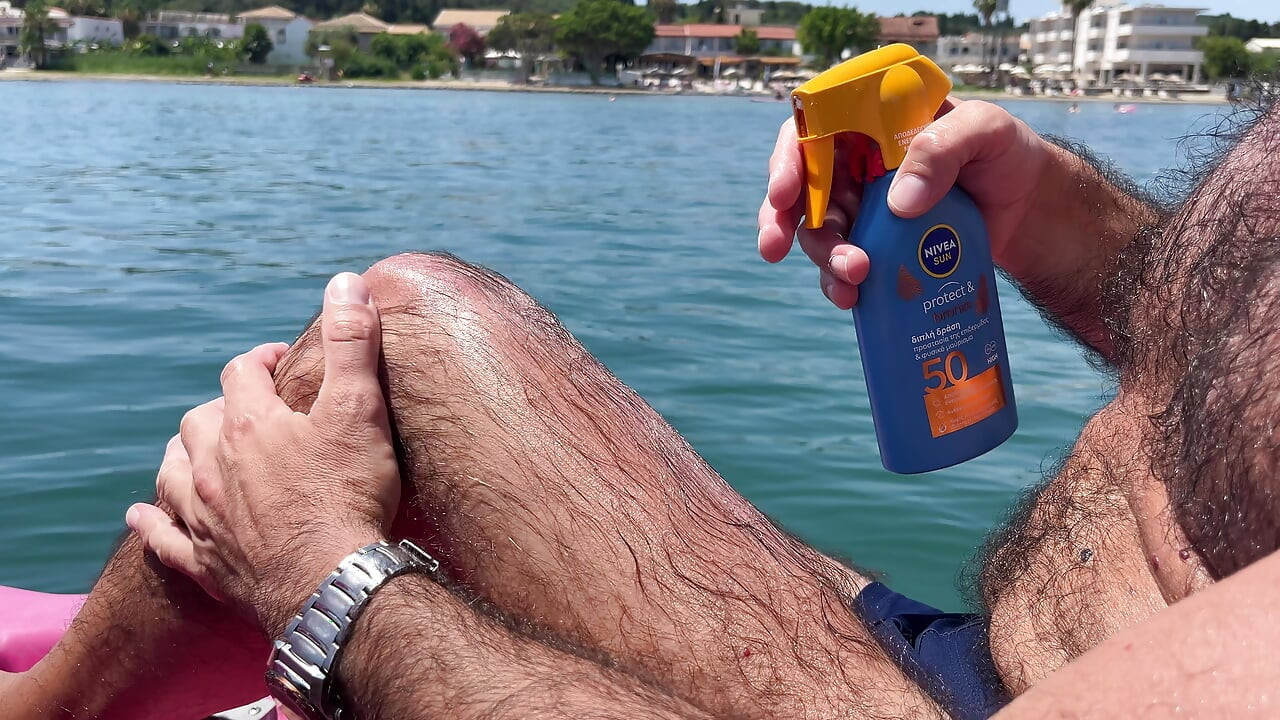 Public Exposure Risk Earl Smile Flashing My Cock On A Sea Pedal Boat