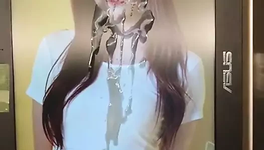 Izone minju boşalmak haraç