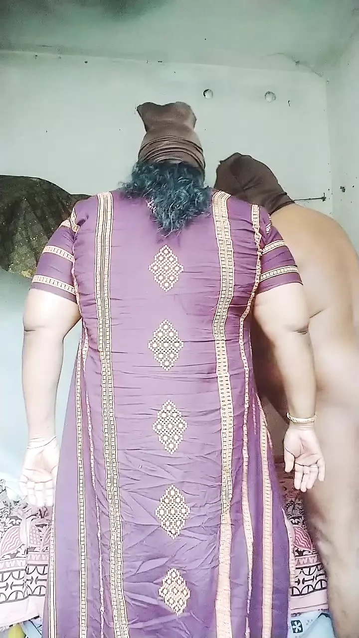Indischer ehemann und ehefrau Schlafzimmer Perfomance