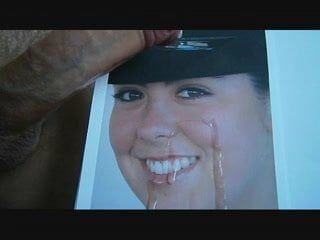 Air mani menetes lambat: gadis angkatan laut Chili