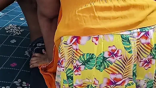 Desi bhabhi wird in dreier gefickt - dicke möpse und nasse muschi