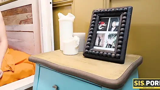 Stepsister couldn’t wait for her bf so she fucked her big bro!