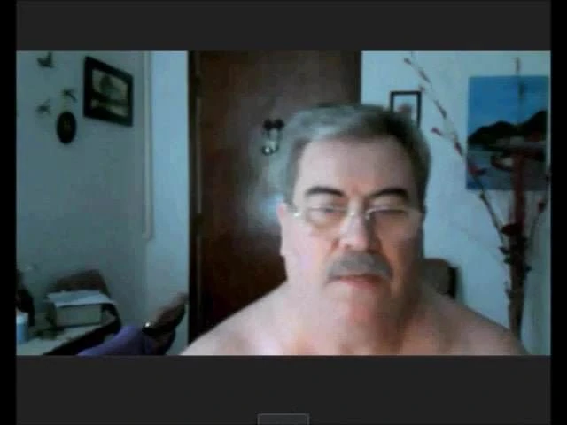 argentinian grandpa show his cock