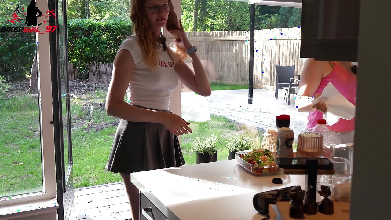 Our First Barbecue Evening on Vacation! Buy, Assemble and Enjoy the Grill Bikergirl_97 Wet Wonder