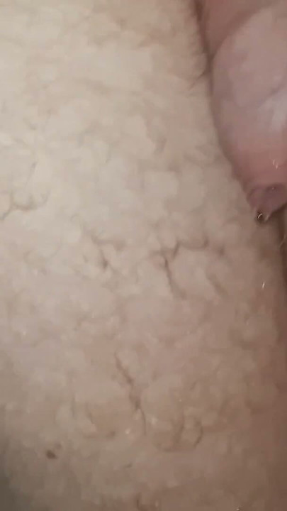 my cock weeing in bath | Clip 1