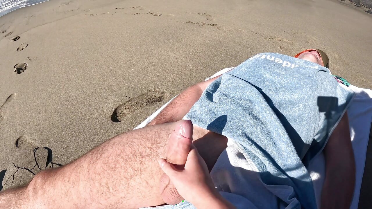 Risky Blowjob on the Beach From Stranger Hot MILF