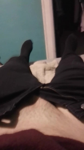 Con cu nứng của tôi lộ ra