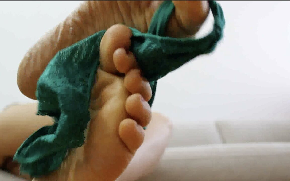 My Little Feet All to Worship