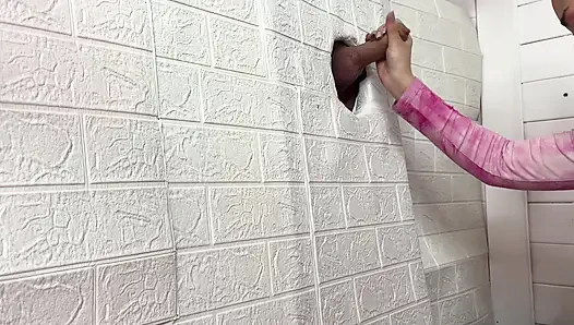 aslında onun durmasını istemiyor