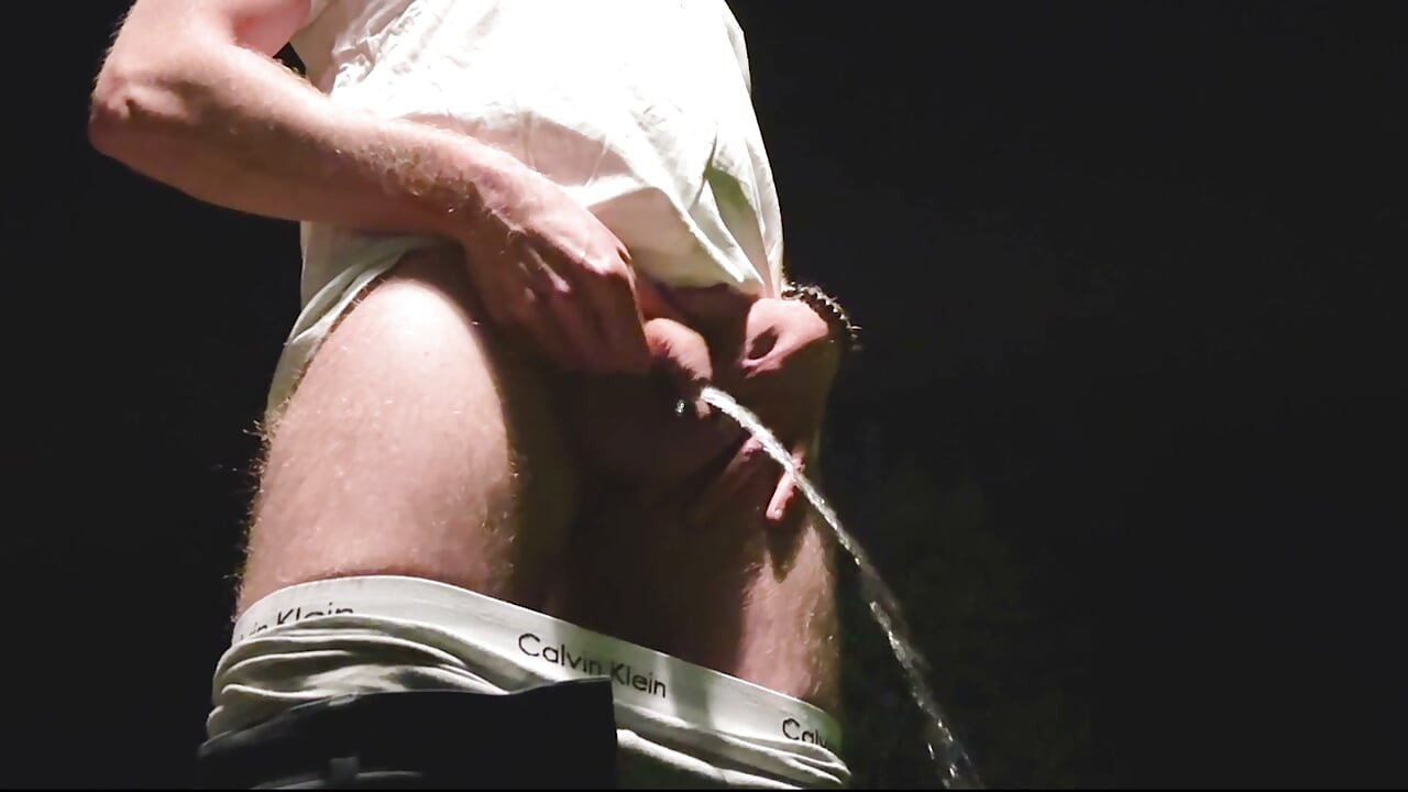 PANTS DOWN! - PISS!