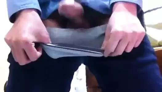 Azgın türk adam boşalmak at iş