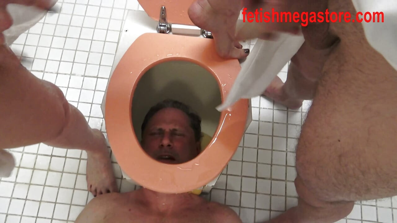 peeing in face and mouth