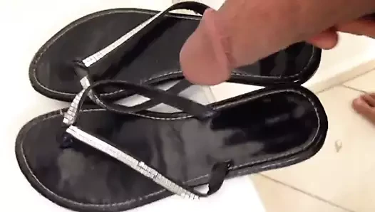 Arabic flat sandals rubbed