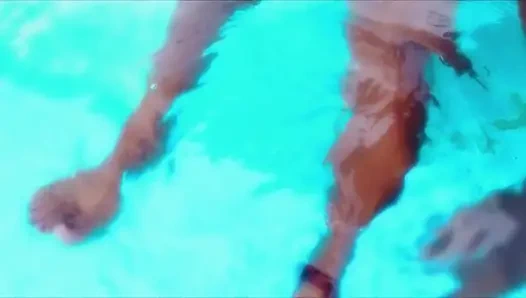 Anstatt das Leben auf DEN PINs & Needlez zu leben, sag es einfach, Fick es ... Komm in meiner WELT