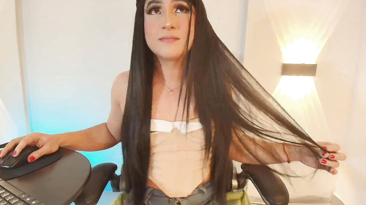 Beautiful Trans with Doll Face