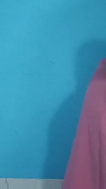 Must-see moment from "Had sex wearing wife's clothes"
