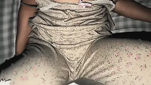 Viral sexy asian wife was fucked at night by her boss