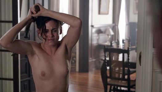 Kristen Stewart en topless en &#39;Lizzie&#39; en scandalplanet.com