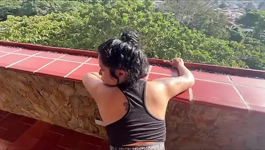 big ass stepdaughter is fuck while my wife is away. I cum in her mouth.  Latina