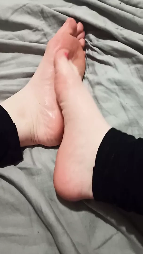 Foot massage for fetishists