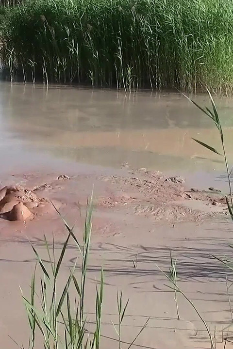 Yeni bir çamur gölünün kısa keşfi