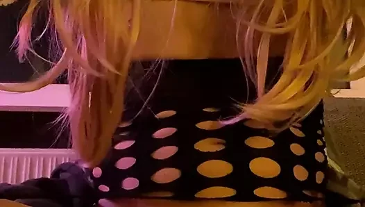 Sissy Sprizt horny