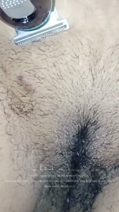 I cleaned my STEPmom's pussy hair | Clip 2