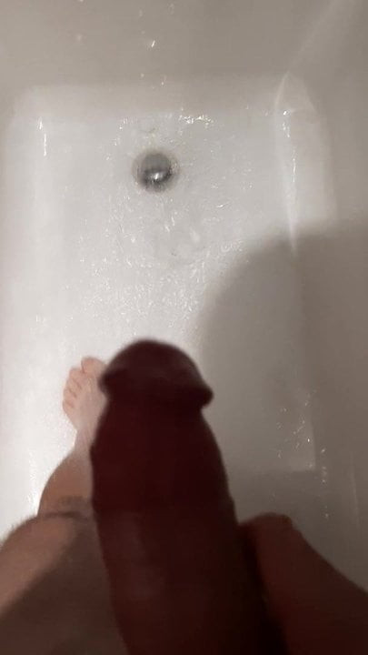 Masturbate in the shower