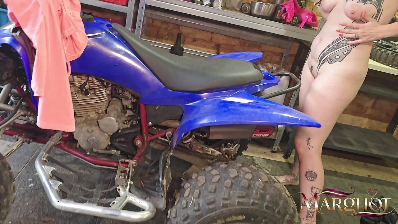 Wild Anal Duet in the Garage - My Husband Fucks Me While a Fan Films Me and Gets Sucked