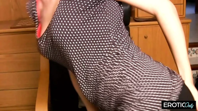 Flatcam Girls present you hot jerk off videos – Taken